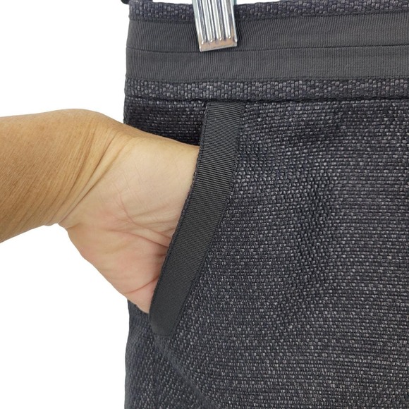 Ann Taylor black metallic twill pencil skirt fine Italian fabric size 14 - Picture 8 of 13